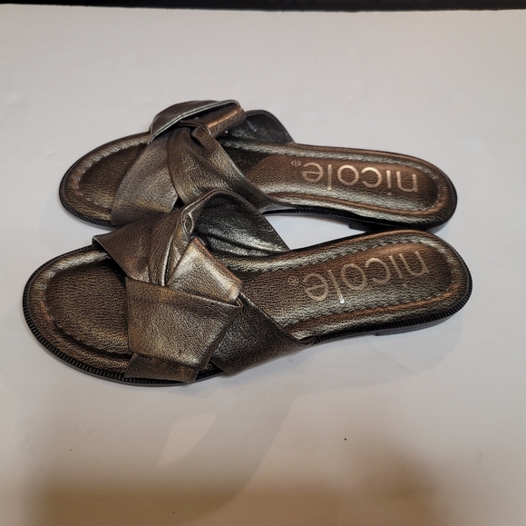 Nicole Pewter Effie Sandals Sz 8 - Picture 3 of 6